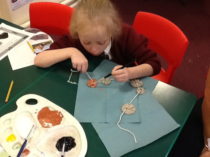 Image of Painting Stone Age necklaces